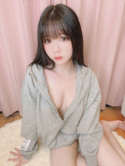 [COS สวัสดิการ] Weibo Girl Paper Cream Moon Shimo - Naked パーカー