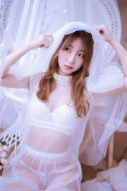 COSER Kurokawa "올해의 소녀 : 웨딩 드레스 + 스웨터"[COSPLAY Girl]